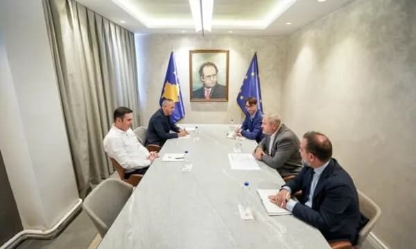Takimet me LDK dhe AAK, Terras: Kurti të tregohet burrështetas, të ndërtojë koalicion funksional dhe të sigurojë zgjedhjen e Presidentit