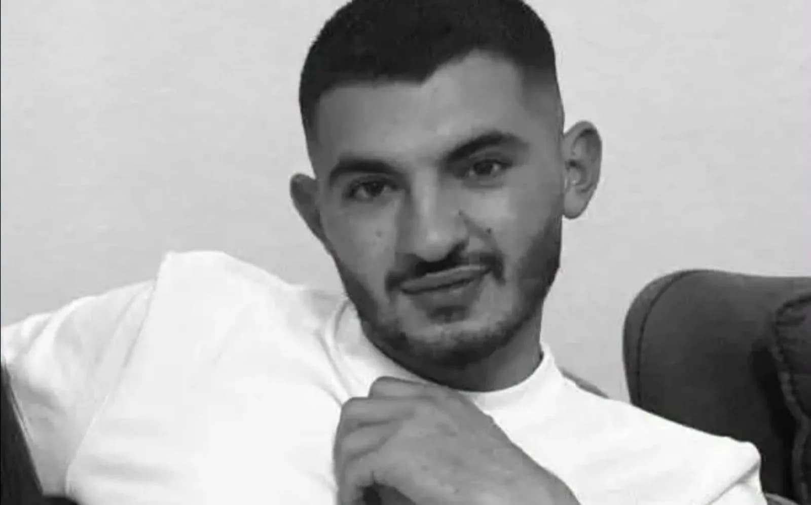Emocionon me fjalët prekëse shoku i punës për Ermal Sherifin: “Ishte djalë i urtë dhe punëtor”