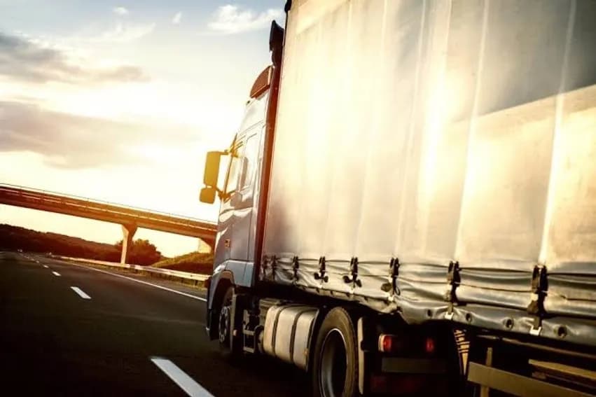 Nesër s’do të ketë kufizim të qarkullimit për automjetet e transportit mbi 20 tonë