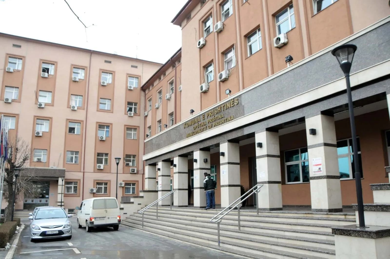 Pas kallëzimit penal nga VV, lajmërohet Shefi i Kabinetit të Përparim Ramës, Florent Maliqi