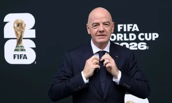 Përçarje e madhe në FIFA, po kërkohet largimi i Gianni Infantinos