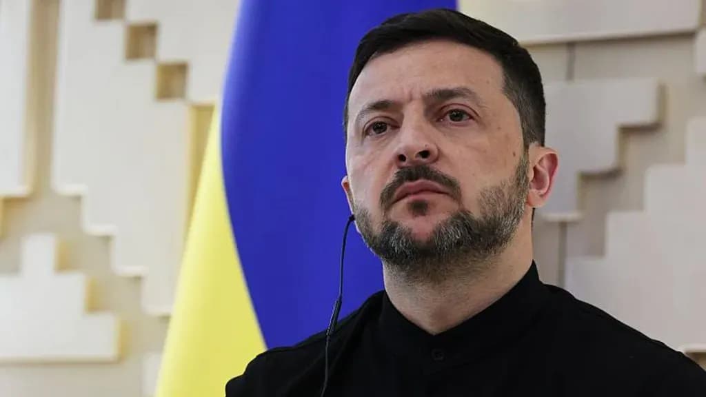 Zelensky ngre alarmin: Rusia po përgatitet për një sulm masiv, ka mundësi të kryhet sonte